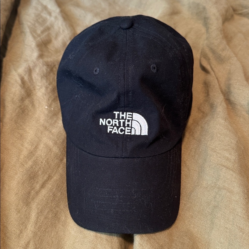 The North Face black  Cap